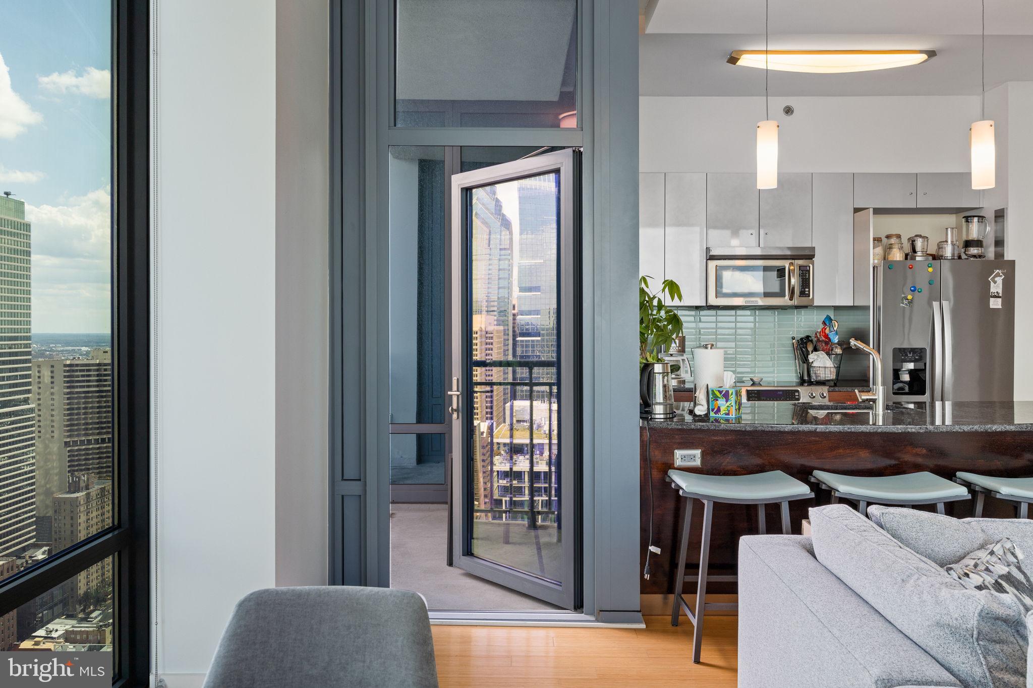 2101 MARKET STREET 4206
