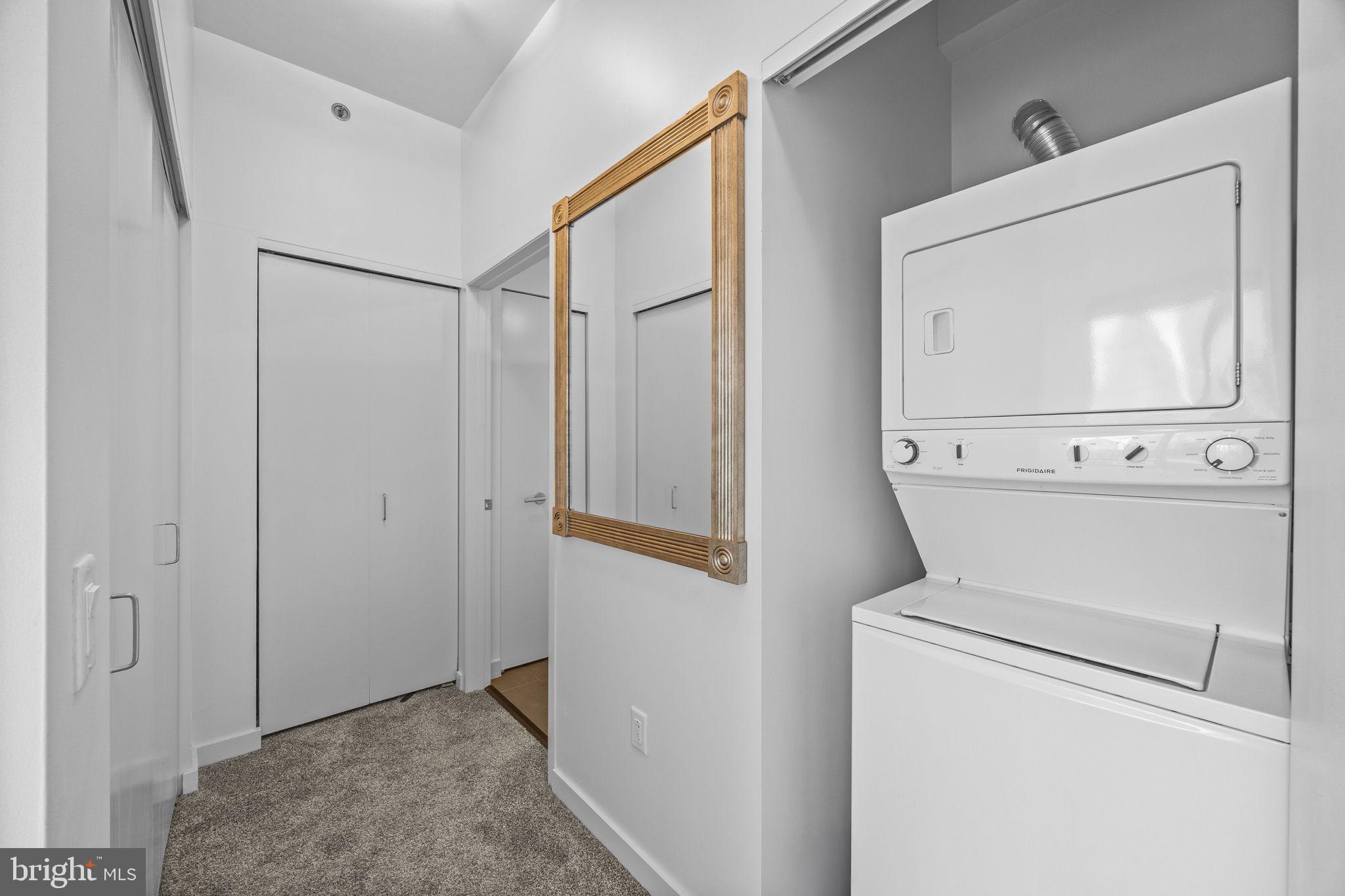2101 MARKET STREET 4206