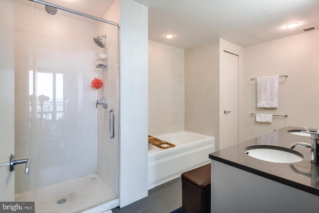 2101 MARKET STREET 2801