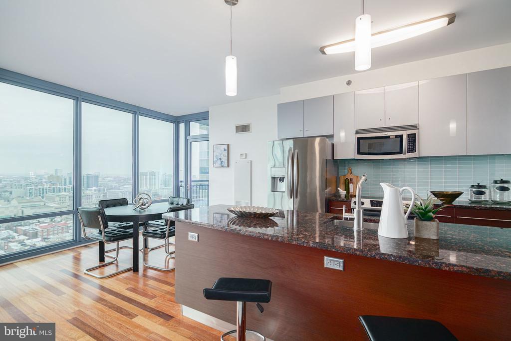2101 MARKET STREET 2801