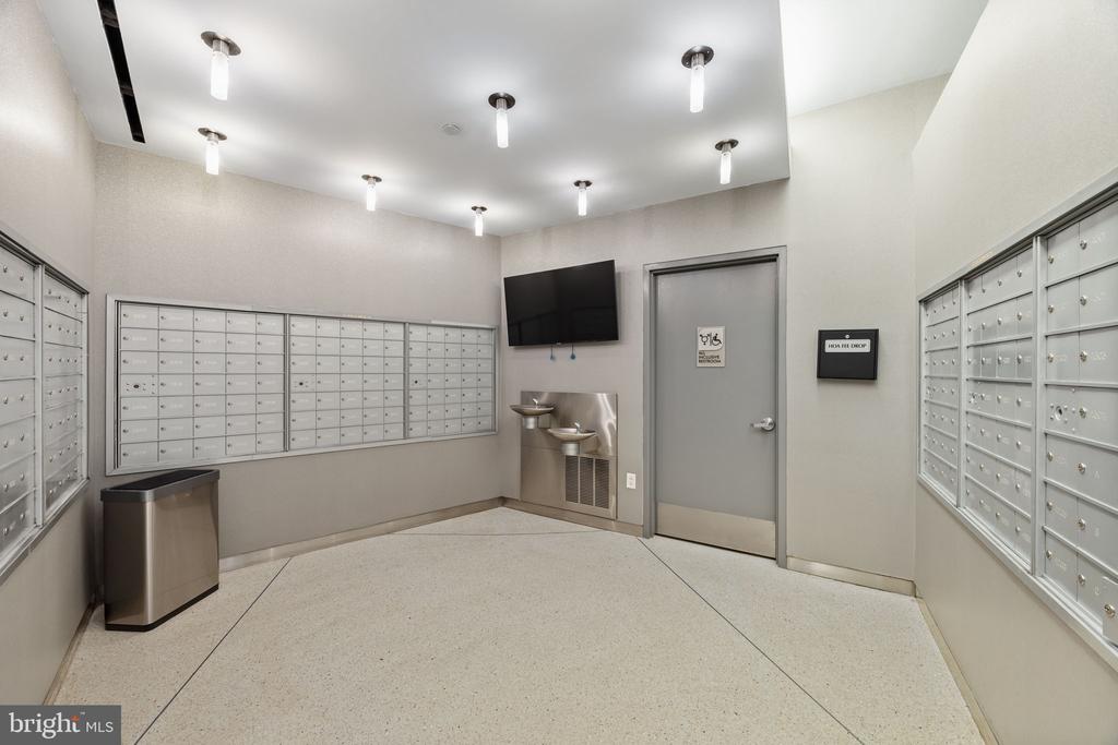 2101 MARKET STREET 1408