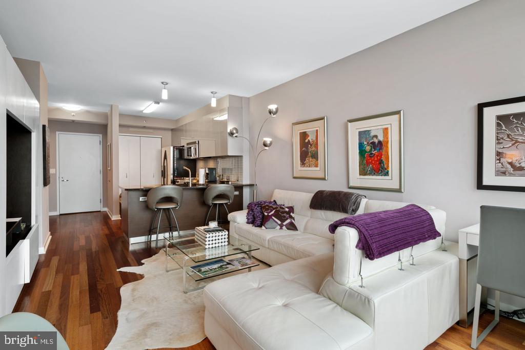 2101 MARKET STREET 1408