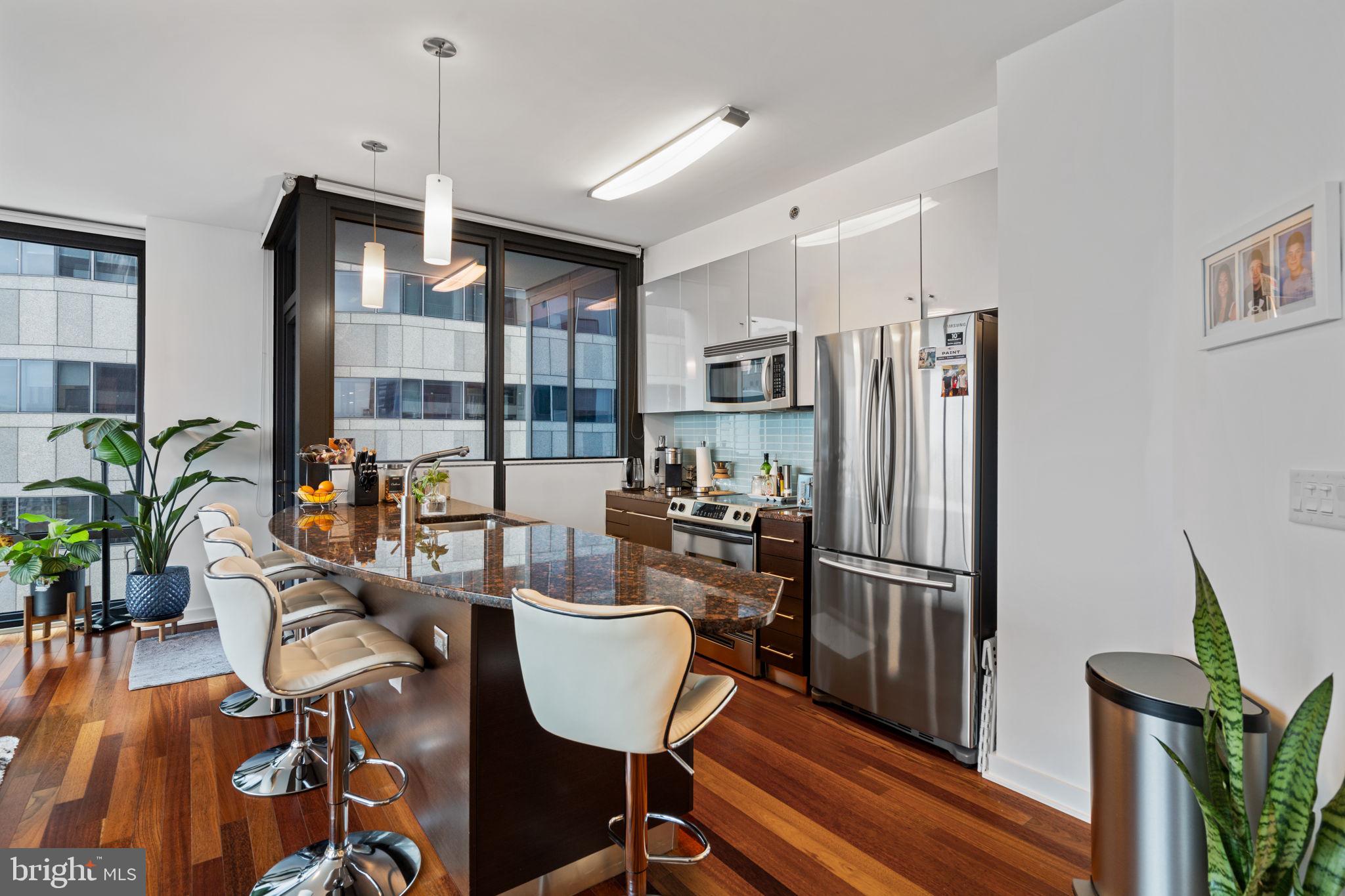 2101 MARKET STREET 00 1507