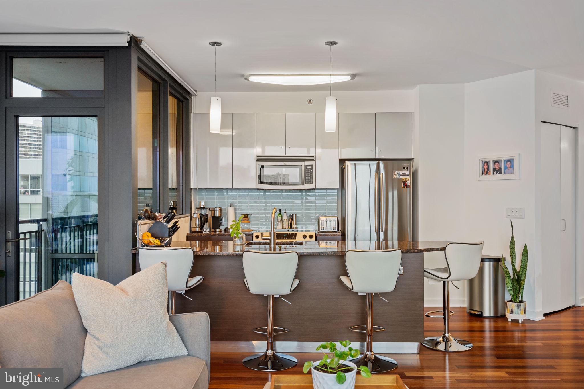 2101 MARKET STREET 00 1507