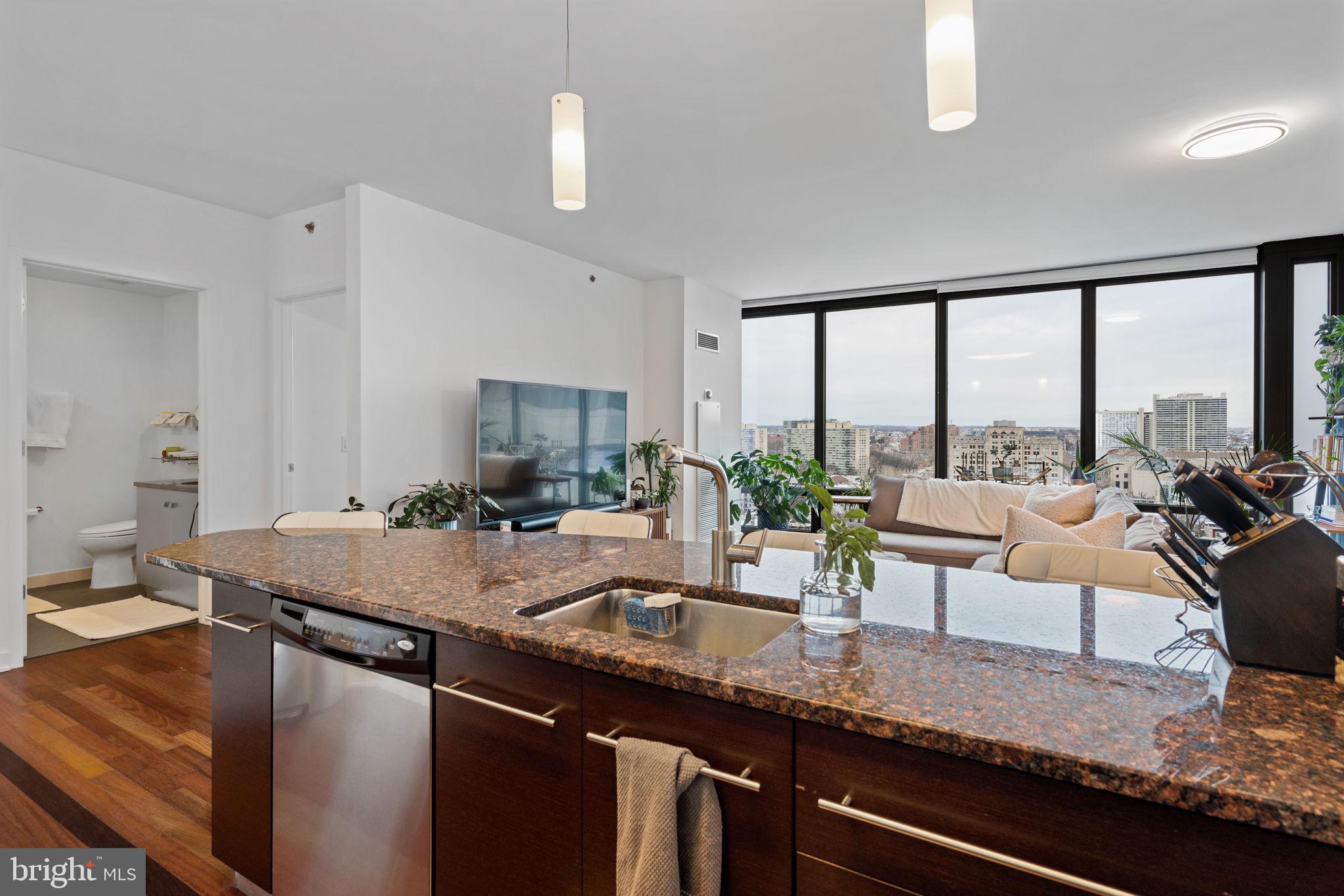 2101 MARKET STREET 00 1507