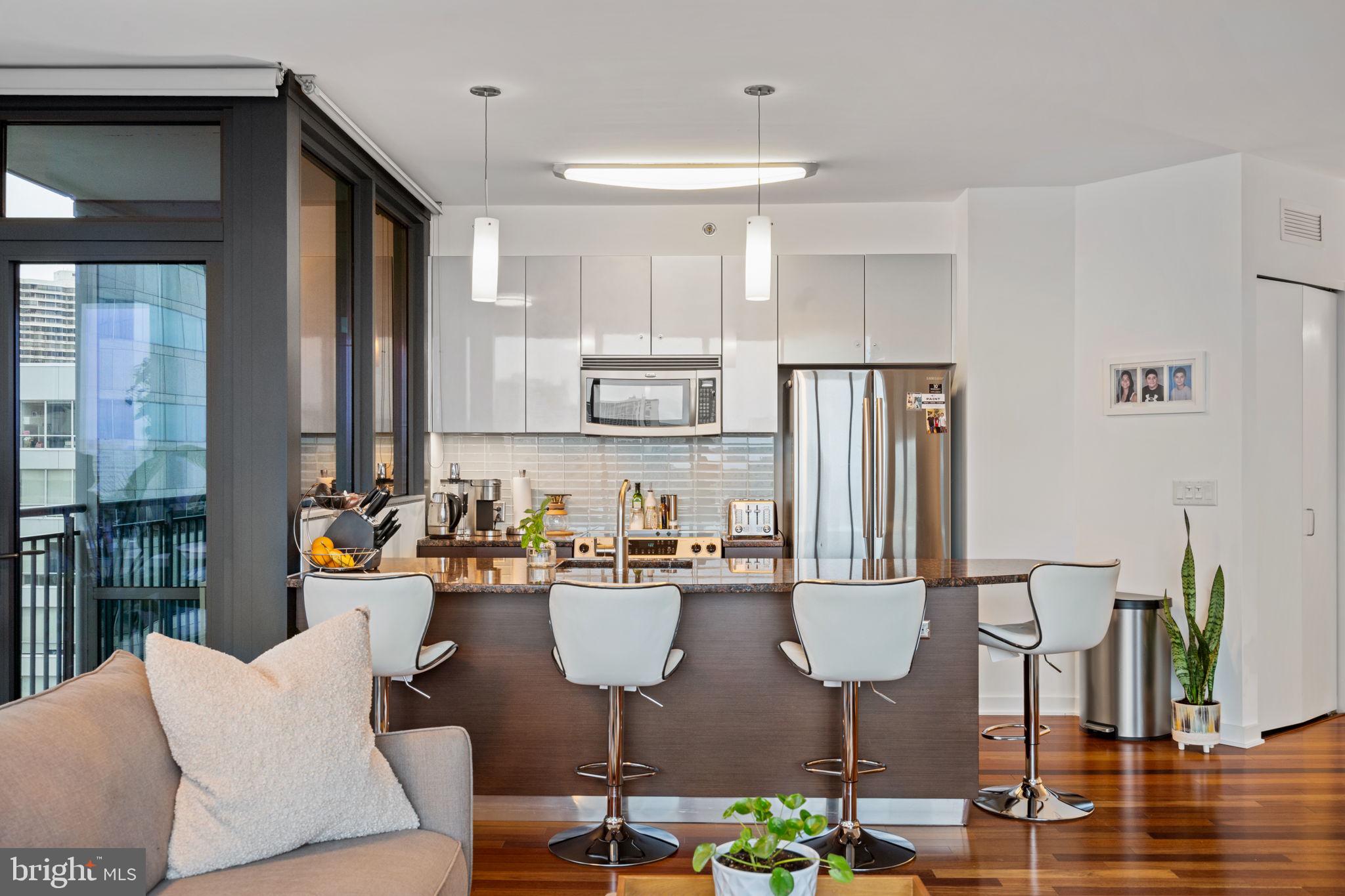 2101 MARKET STREET 00 1507