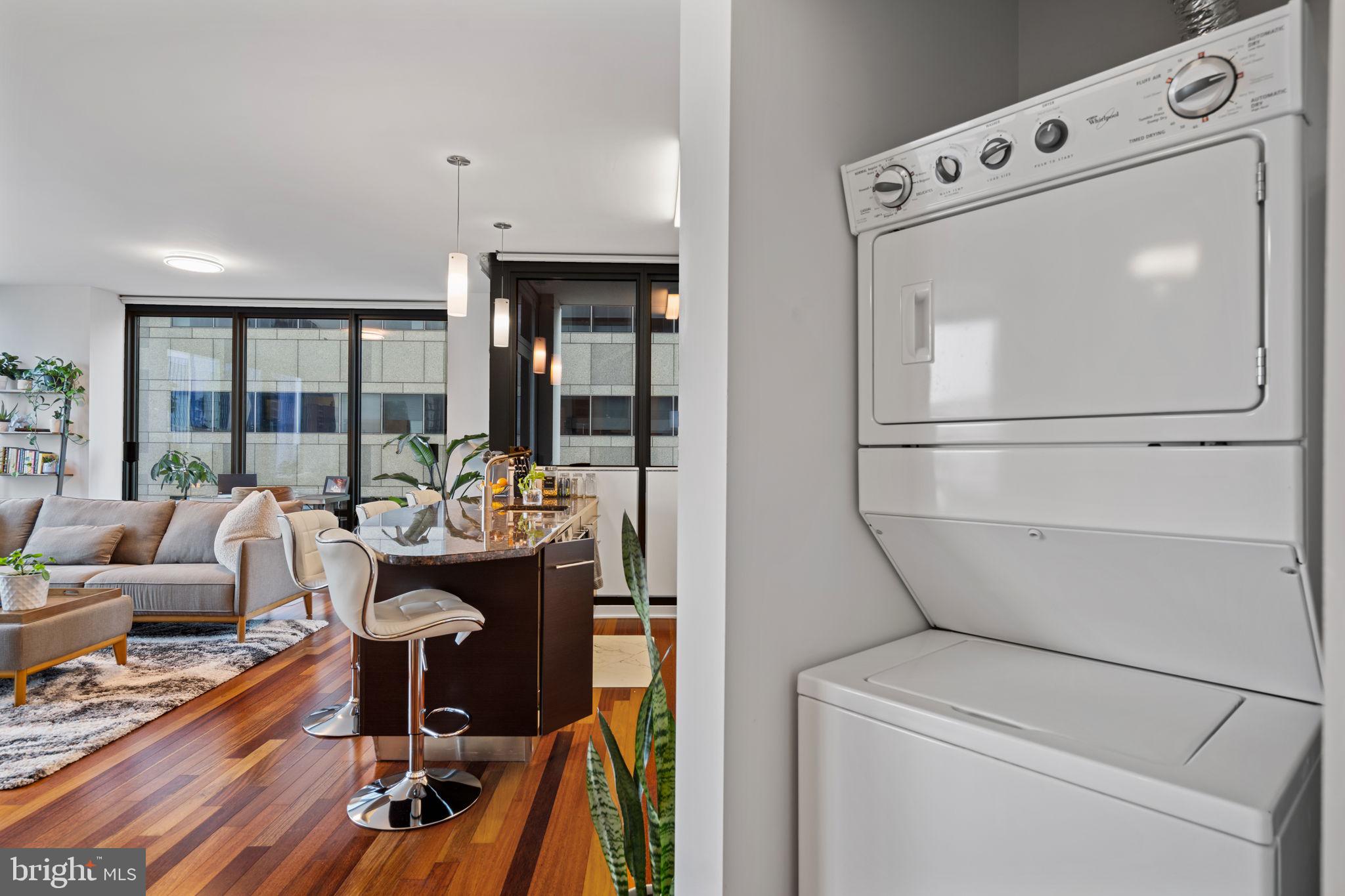 2101 MARKET STREET 00 1507