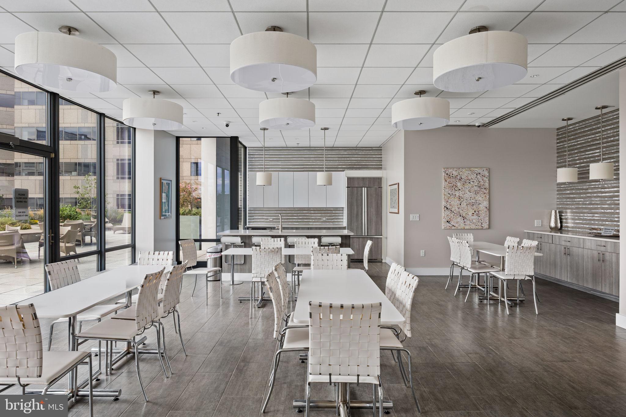 2101 MARKET STREET 805