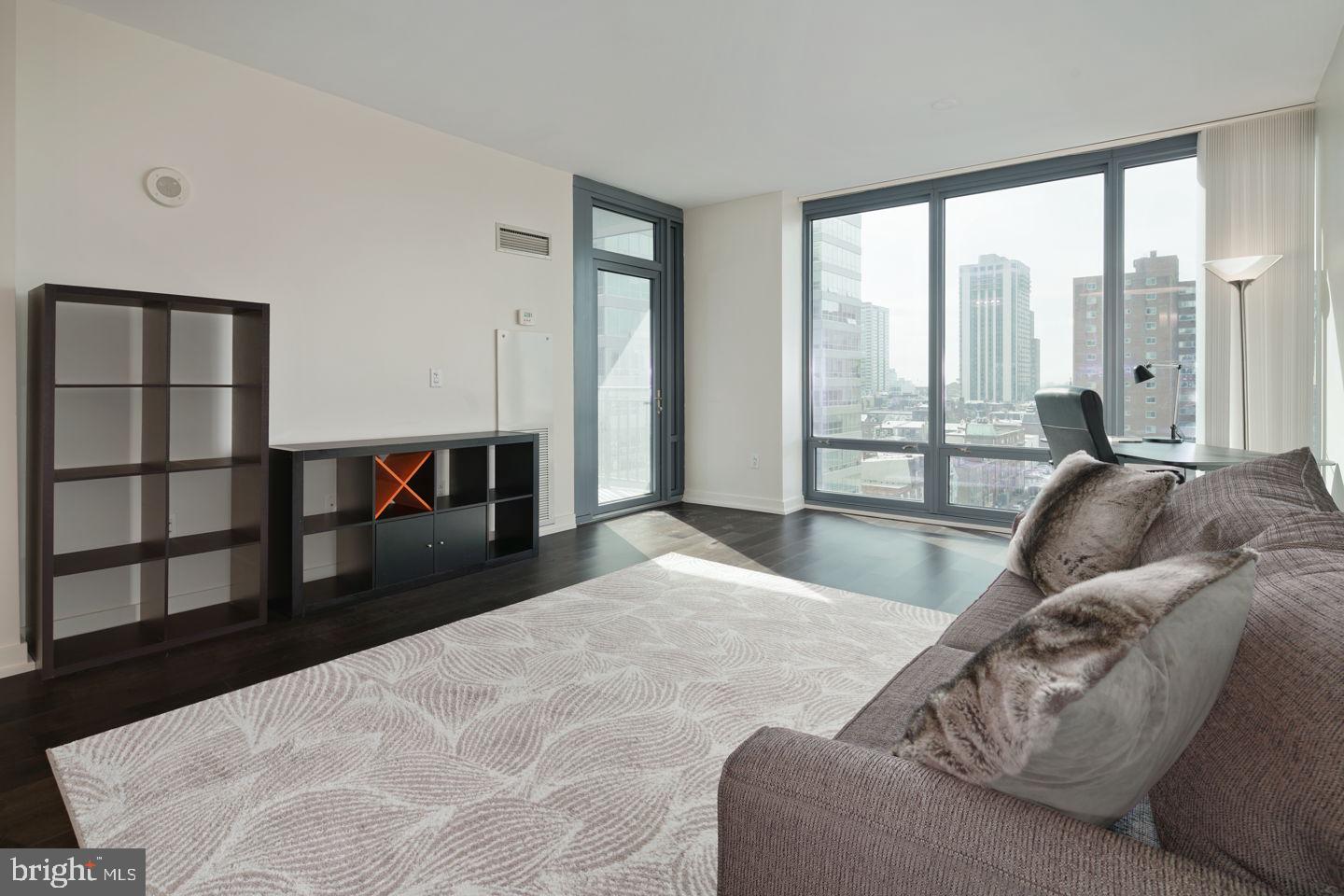 2101 MARKET STREET 805