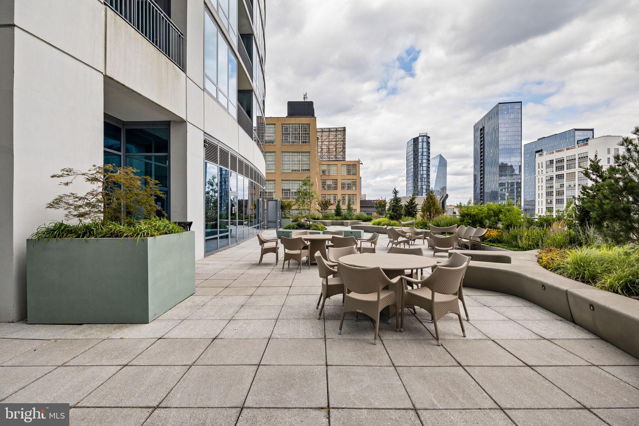 2101 MARKET STREET 805