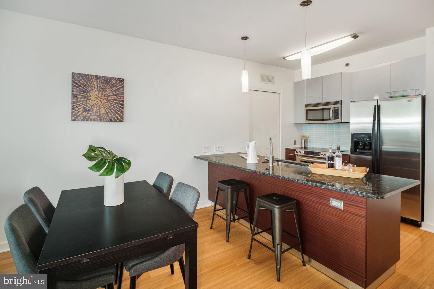 2101 MARKET STREET 00 2805