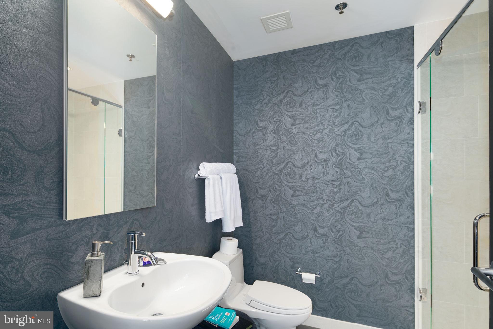 2101 MARKET STREET 00 1506