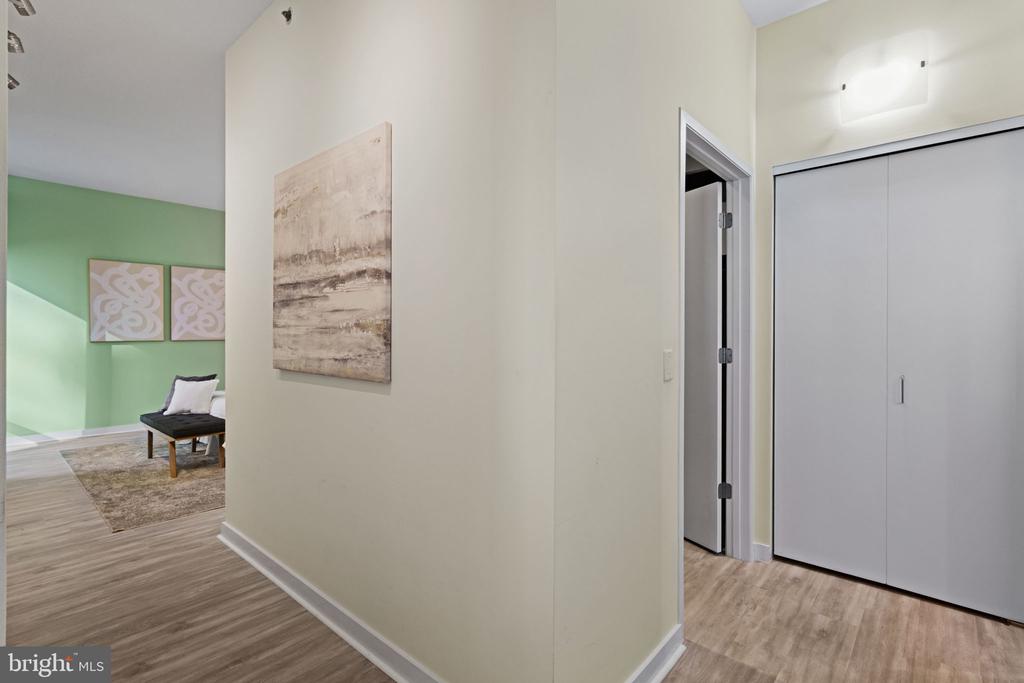 2101 MARKET STREET 302