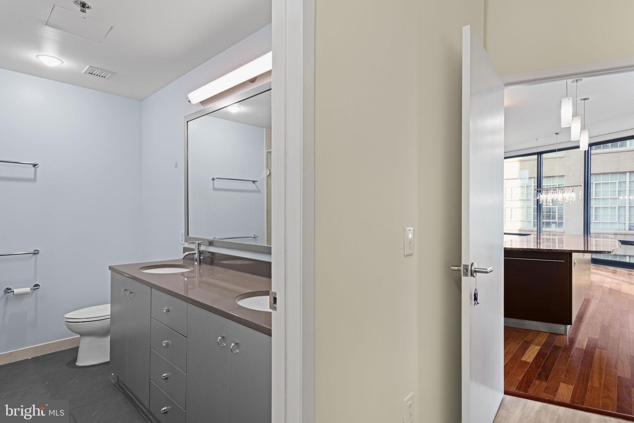 2101 MARKET STREET 302