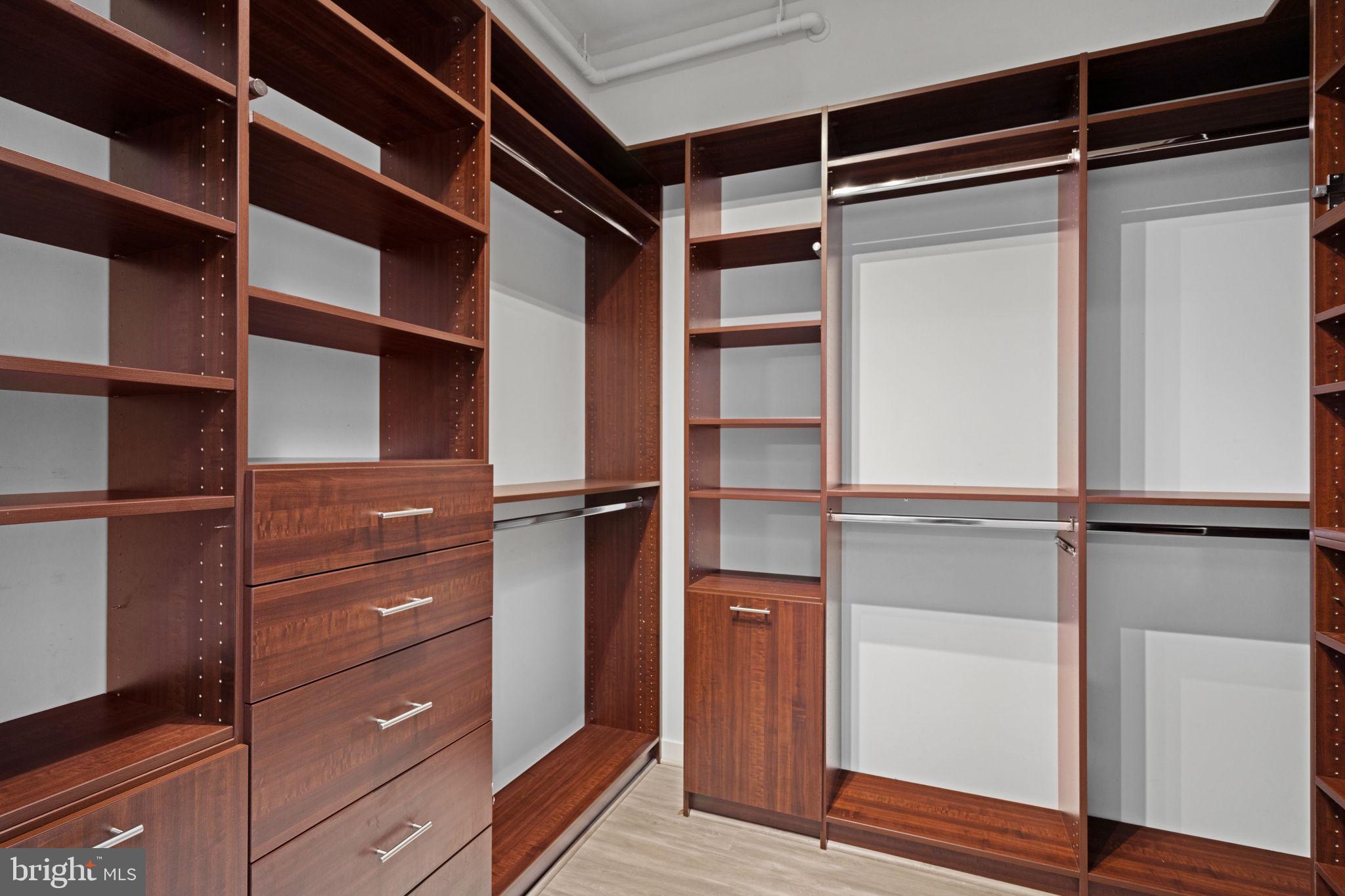 2101 MARKET STREET 302