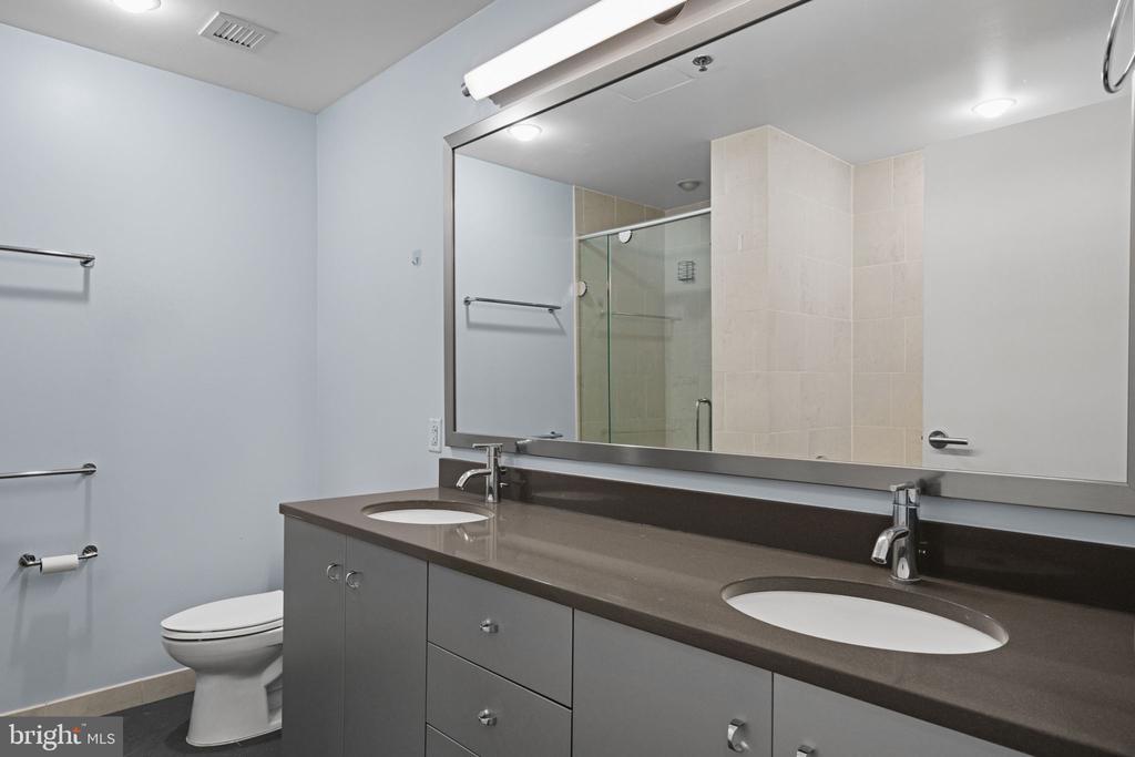 2101 MARKET STREET 302