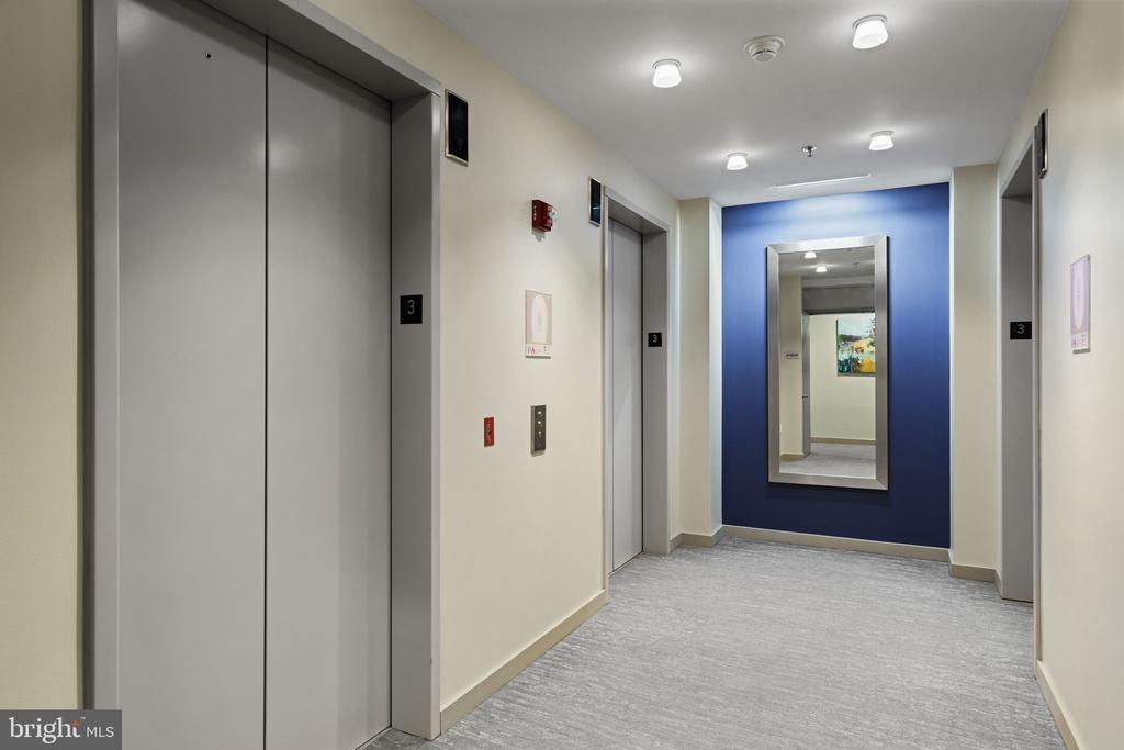 2101 MARKET STREET 302