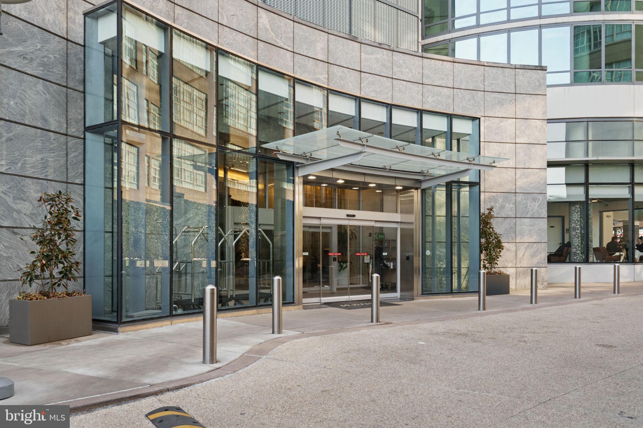 2101 MARKET STREET 302