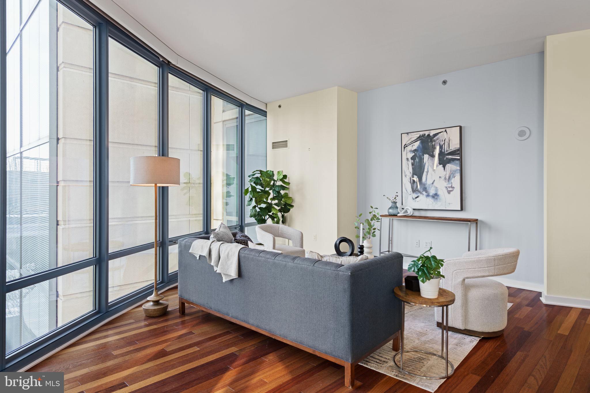 2101 MARKET STREET 302