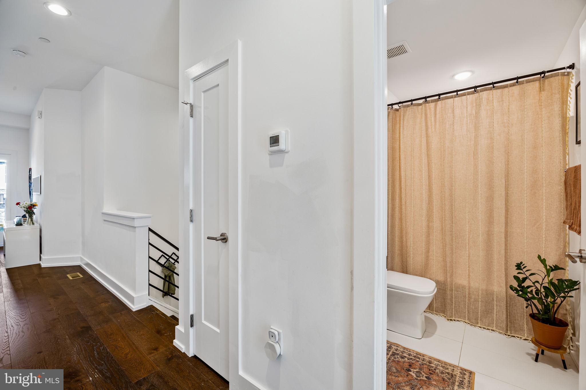 6707 CINNAMINSON COURT