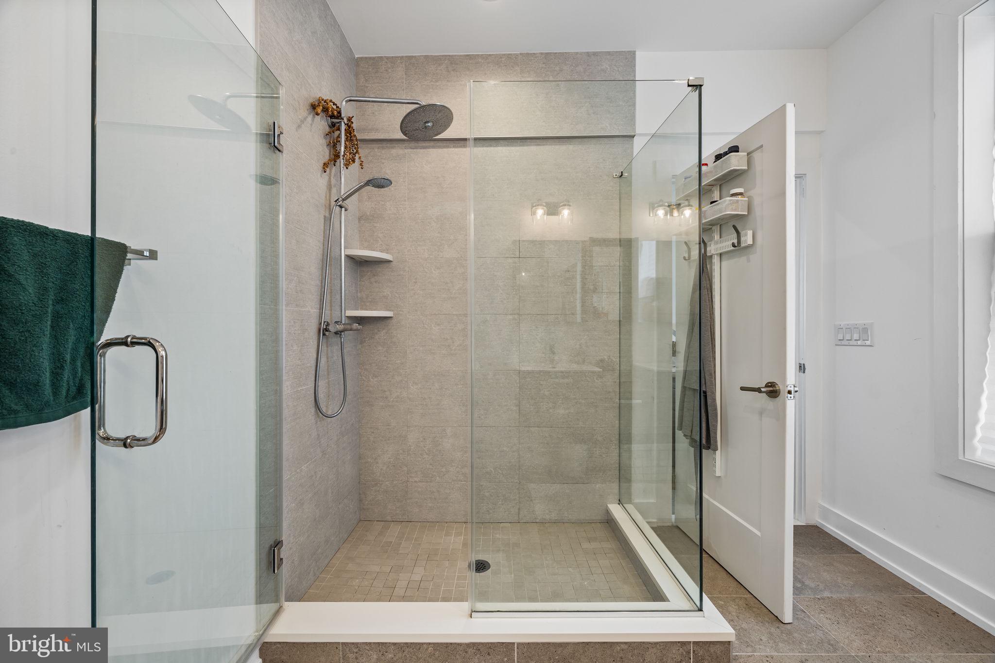 6707 CINNAMINSON COURT