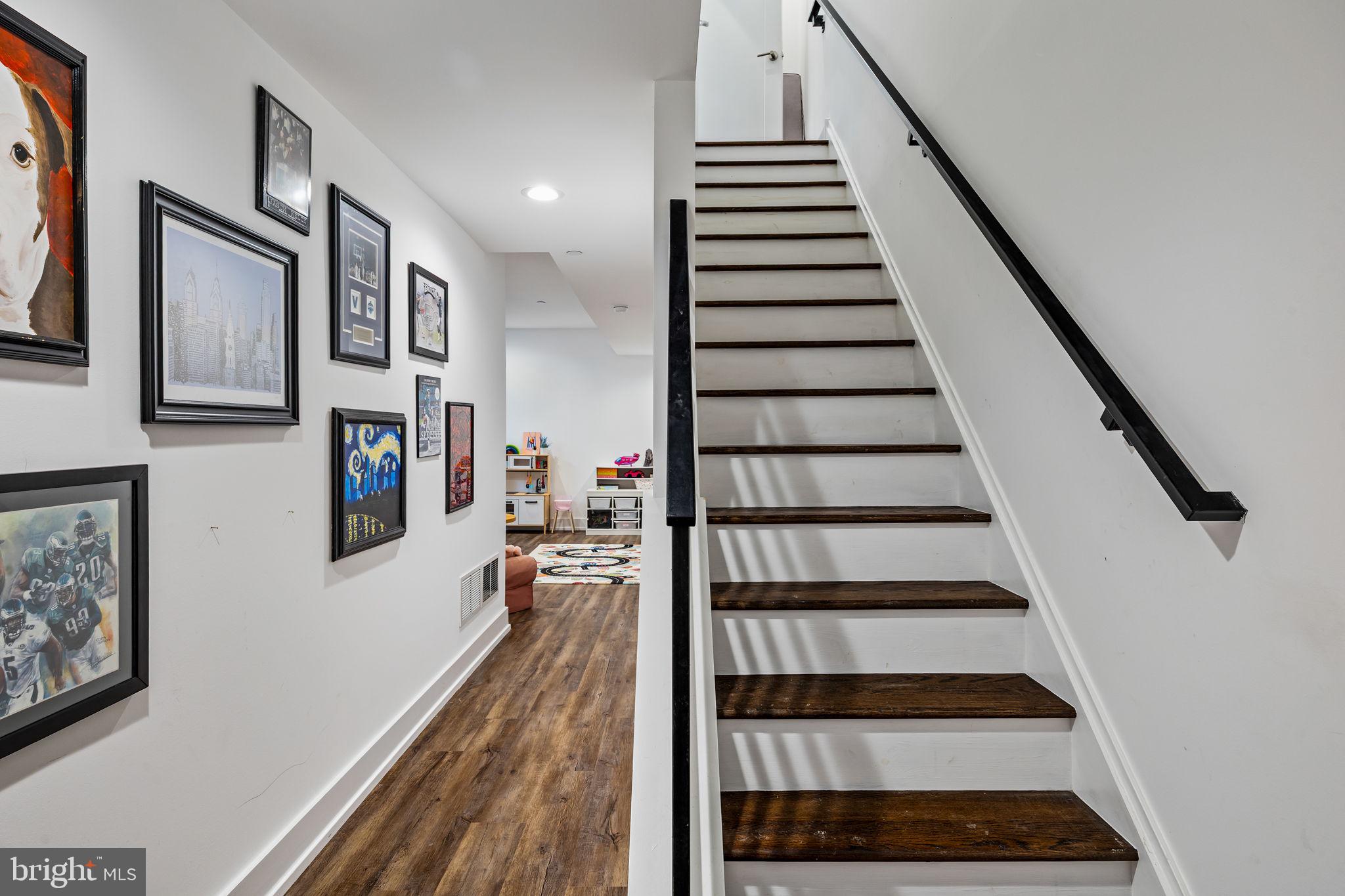 6707 CINNAMINSON COURT