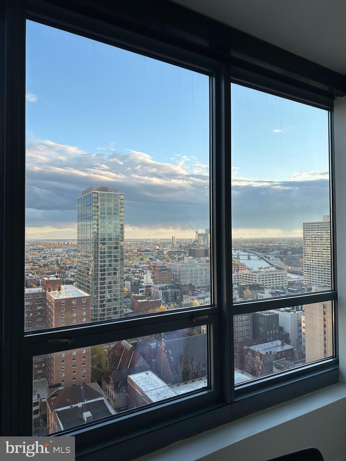 2101 MARKET STREET 2405