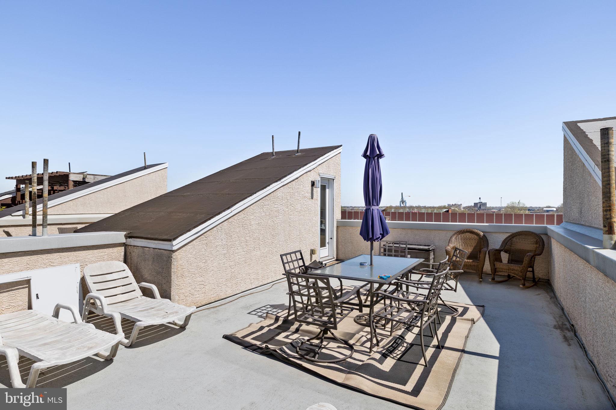 1307 S HANCOCK STREET