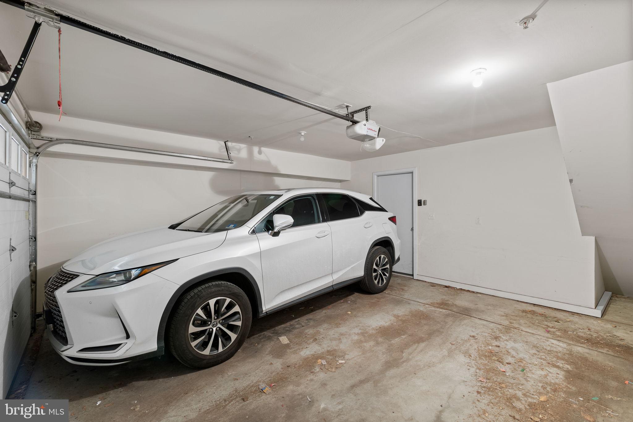 1307 S HANCOCK STREET