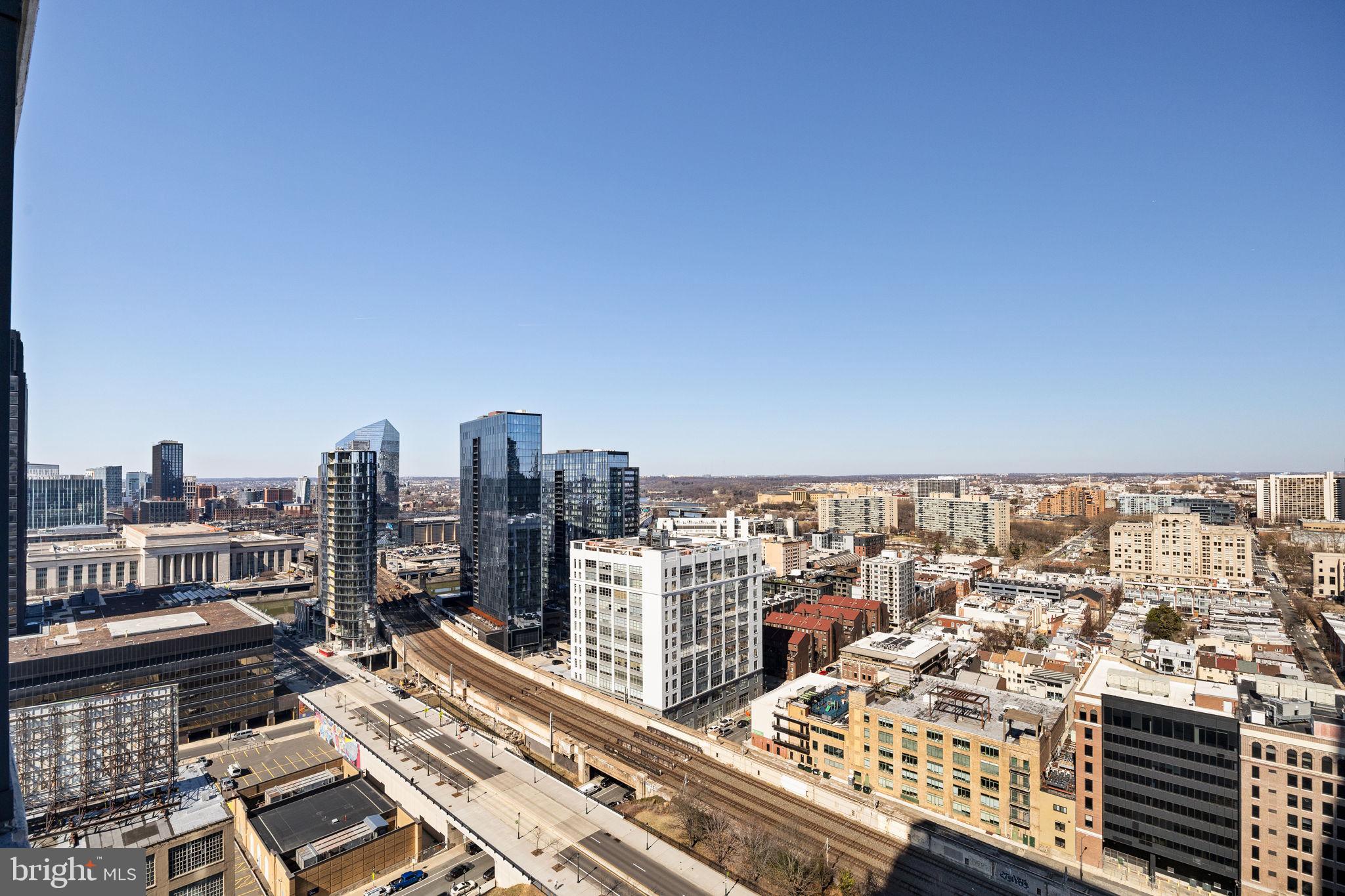 2101 MARKET STREET 2001