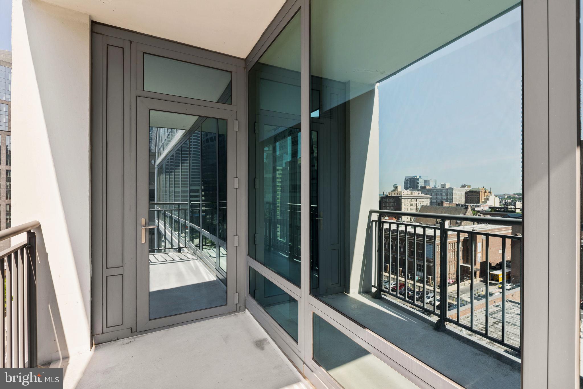 2101 MARKET STREET 00 805