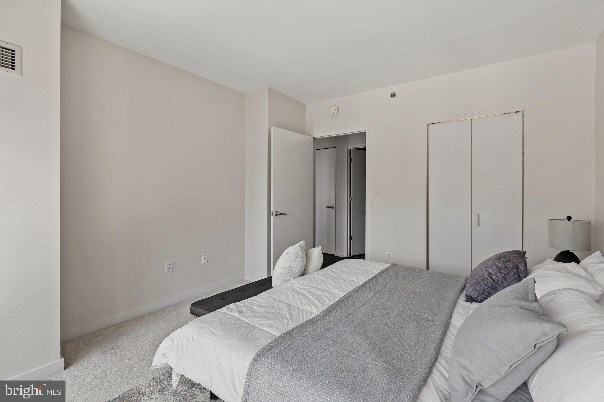 2101 MARKET STREET 00 805