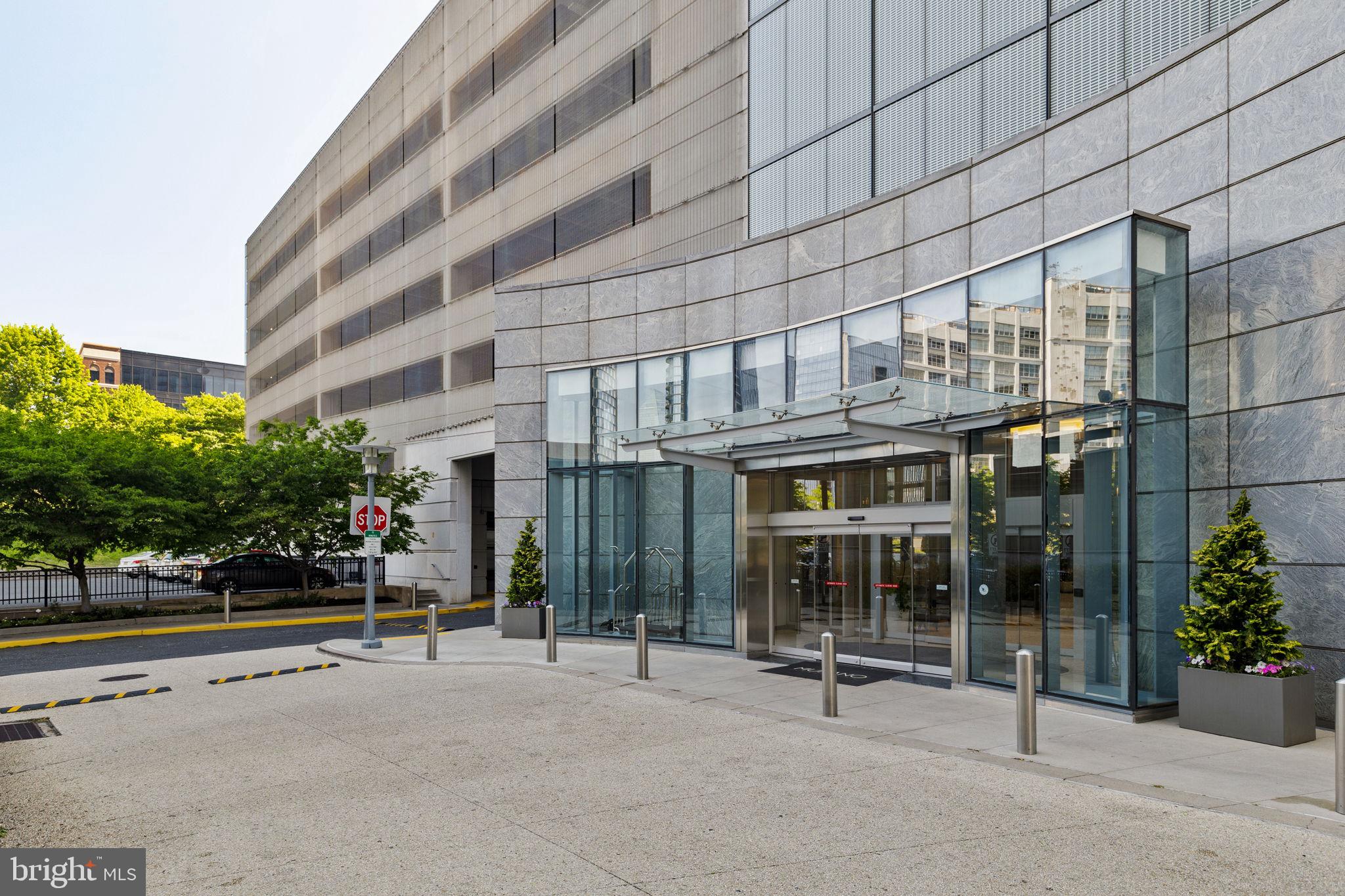 2101 MARKET STREET 00 805