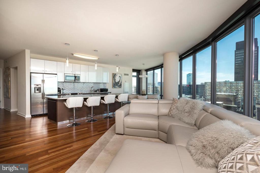 2101 MARKET STREET Unit: 1502