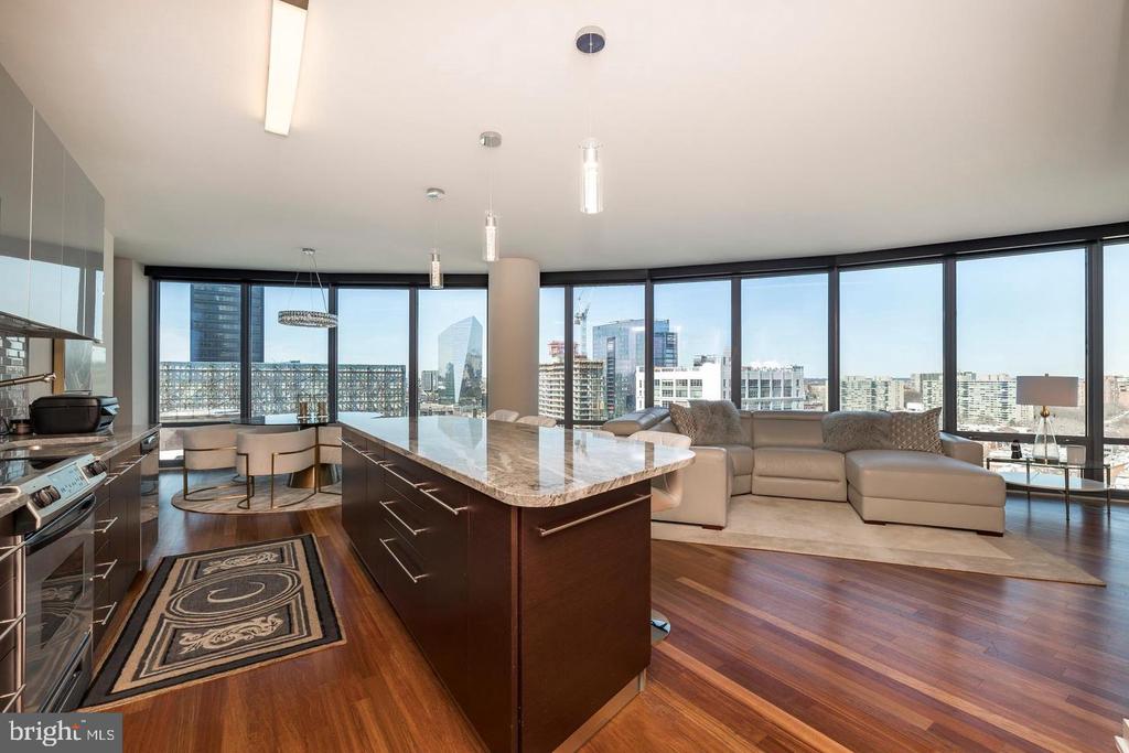 2101 MARKET STREET Unit: 1502