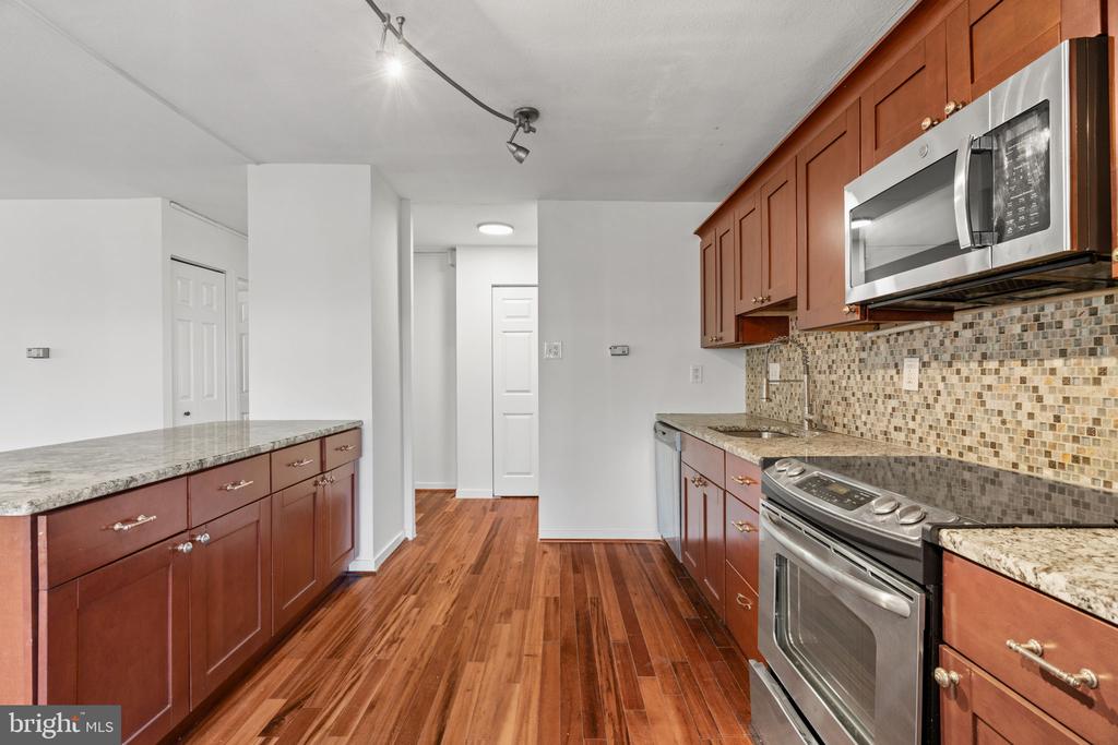 226 W RITTENHOUSE SQUARE Unit: 416