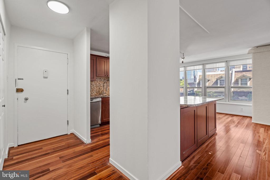 226 W RITTENHOUSE SQUARE Unit: 416