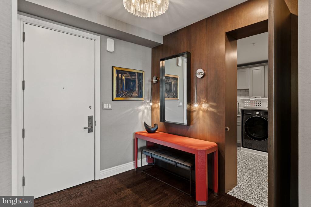 1414 S PENN SQUARE Unit: 15DC