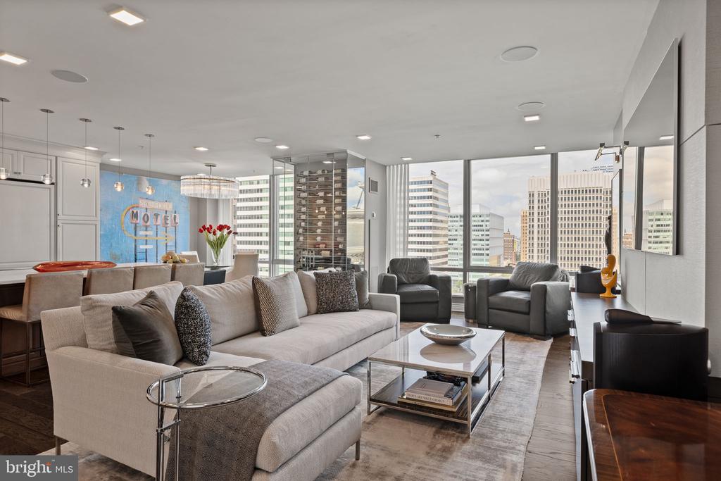 1414 S PENN SQUARE Unit: 15DC