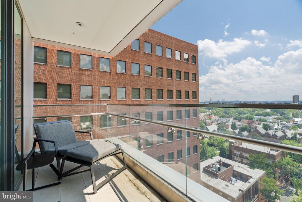 500 WALNUT STREET Unit: 1101/02