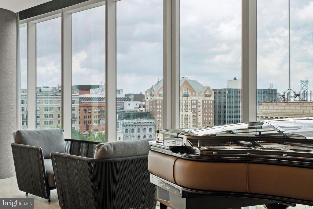 500 WALNUT STREET Unit: 1101/02