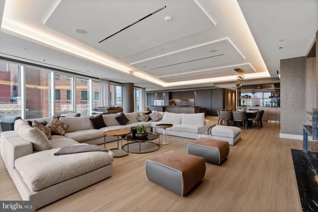 500 WALNUT STREET Unit: 1101/02