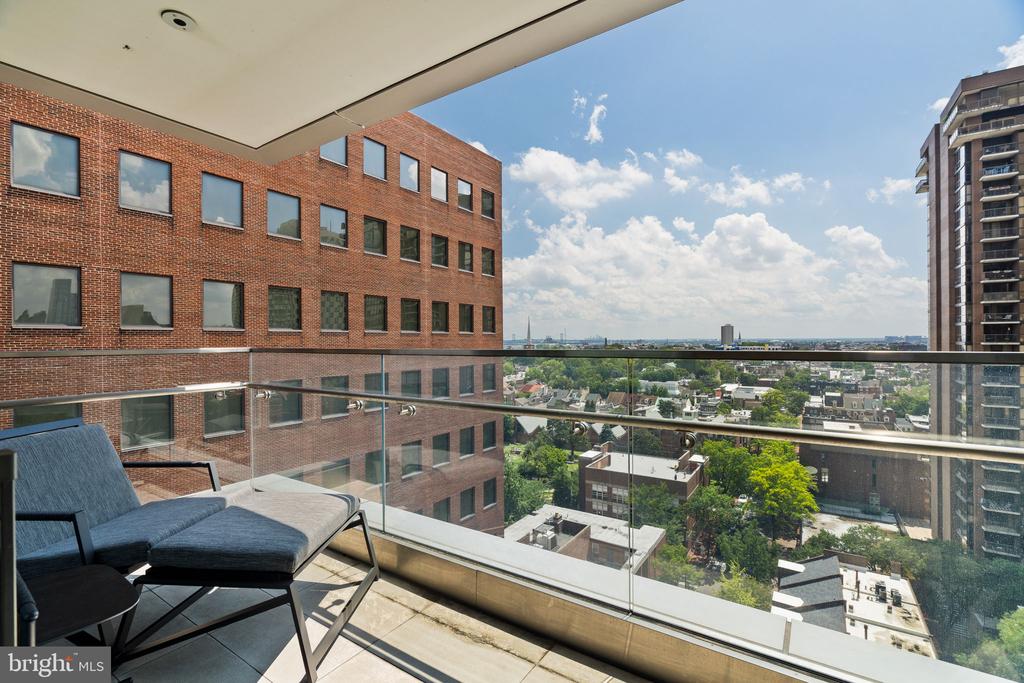 500 WALNUT STREET Unit: 1101/02