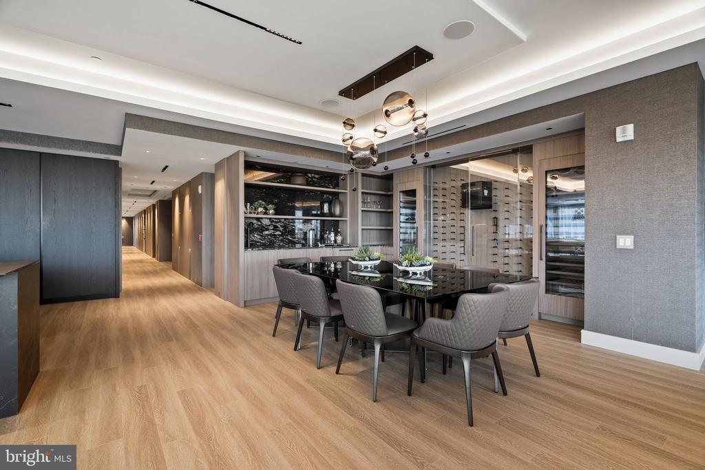 500 WALNUT STREET Unit: 1101/02