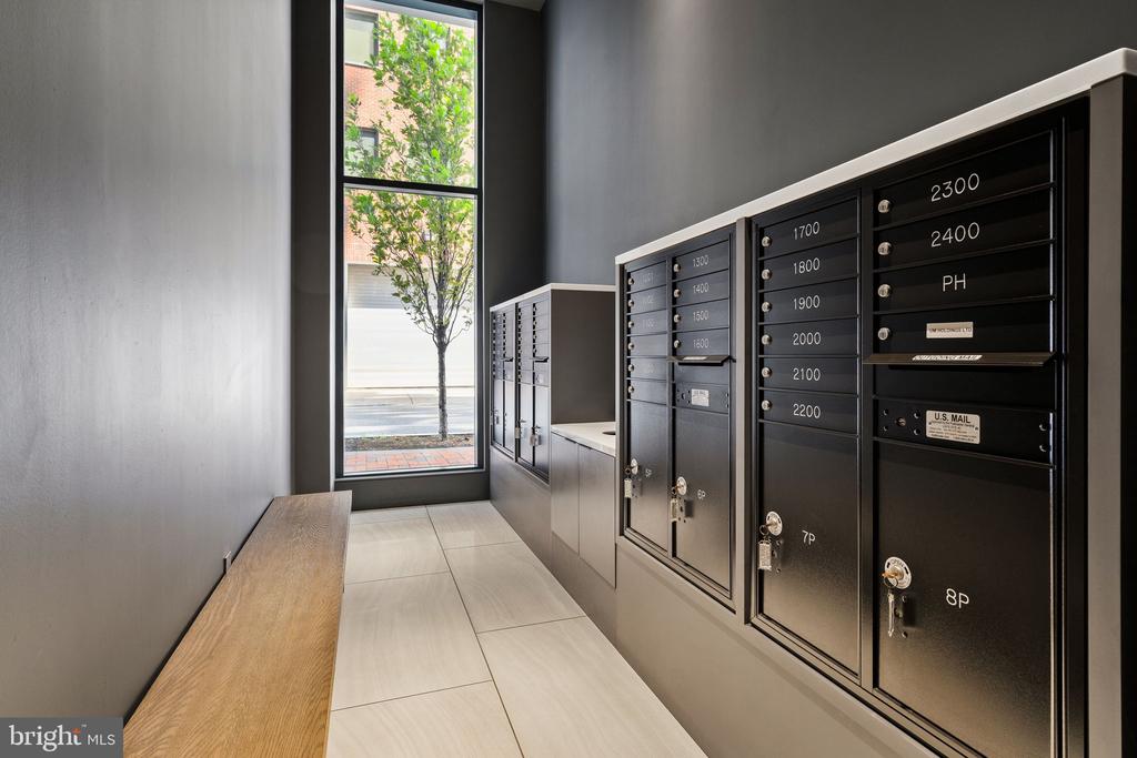 500 WALNUT STREET Unit: 1101/02