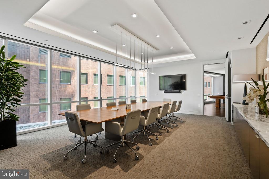 500 WALNUT STREET Unit: 1101/02