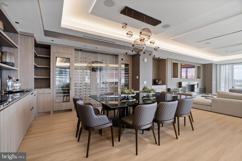 500 WALNUT STREET Unit: 1101/02