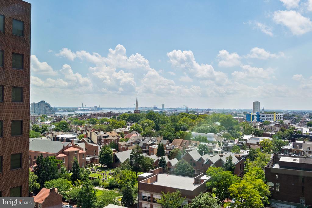 500 WALNUT STREET Unit: 1101/02