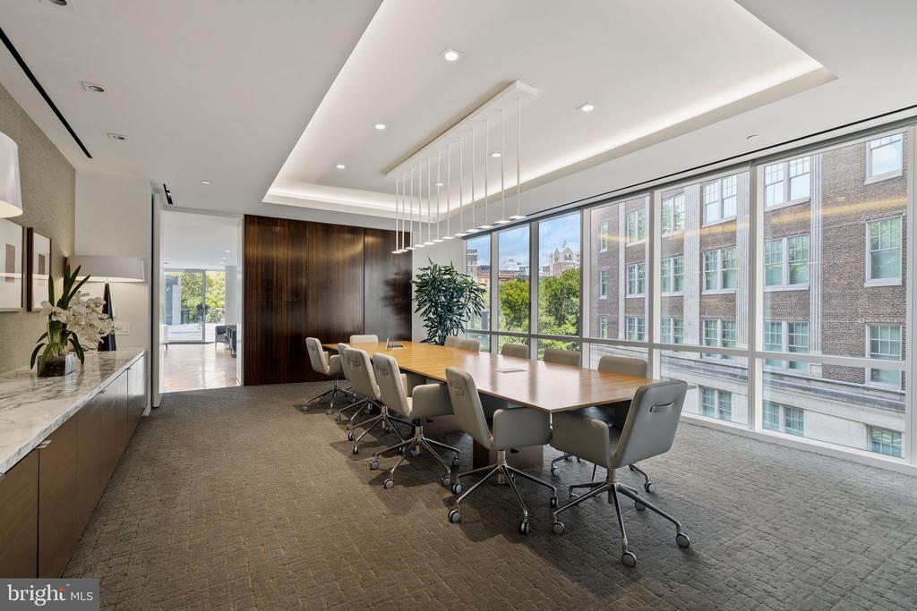 500 WALNUT STREET Unit: 1101/02