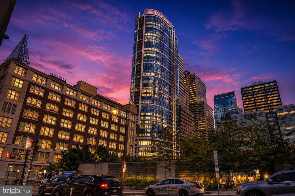 2101 MARKET STREET Unit: 3408